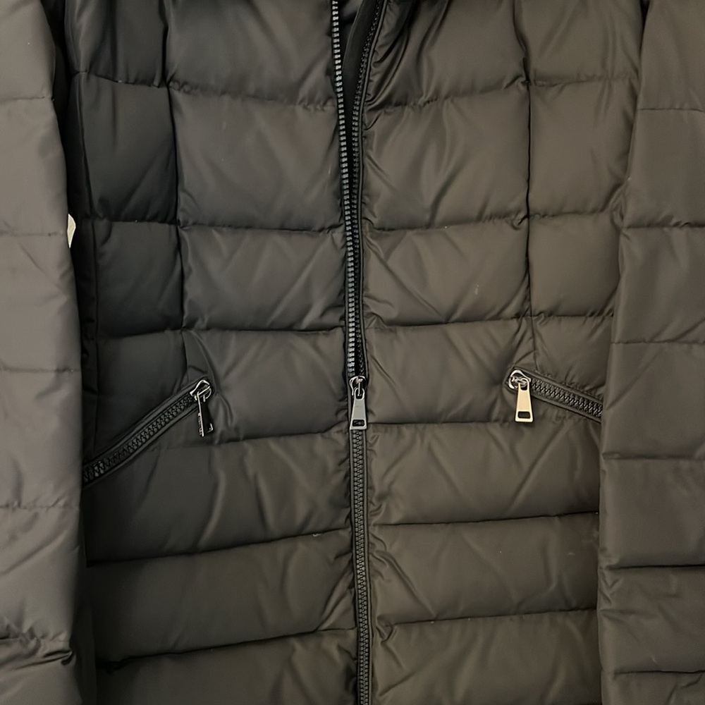 Moncler Flammette Puffer - Picture 6 of 11